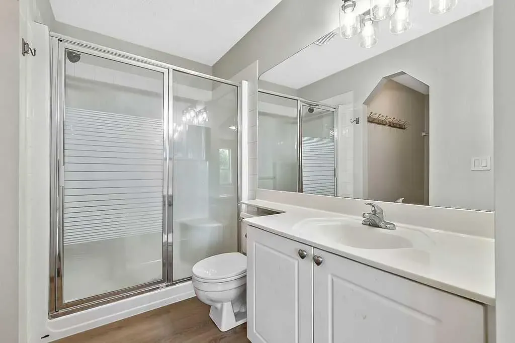 14 Crystalridge Bay