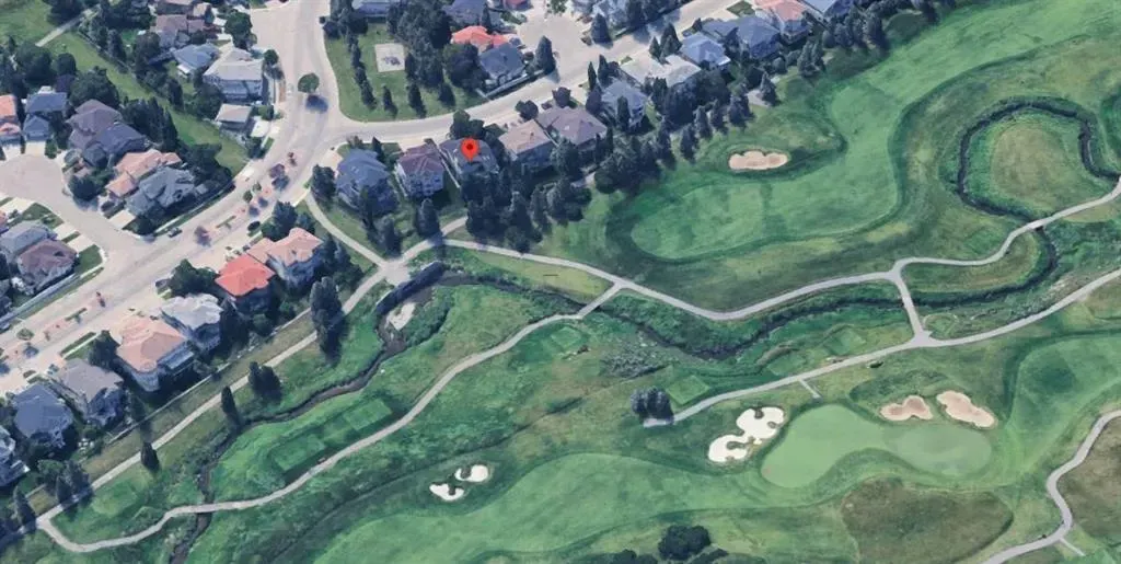 243 Country Hills Close NW