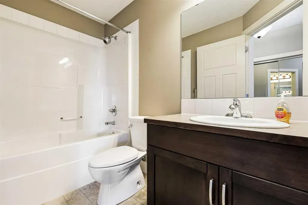77 George Fox Trail, #107