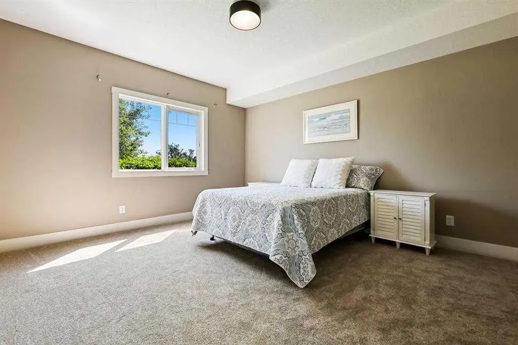 77 George Fox Trail, #107