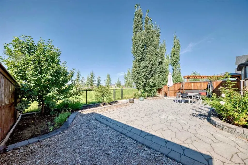 119 Legacy Glen Park SE