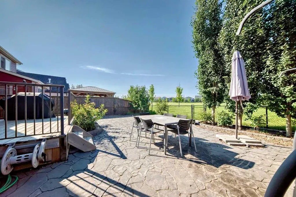 119 Legacy Glen Park SE