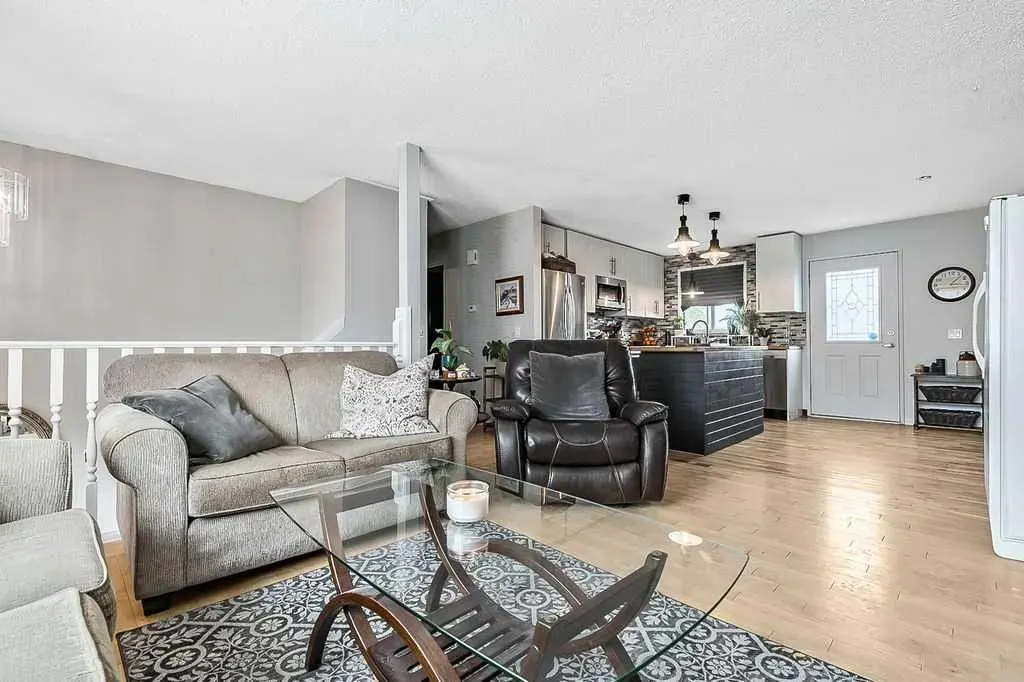 201 Robert Street SW