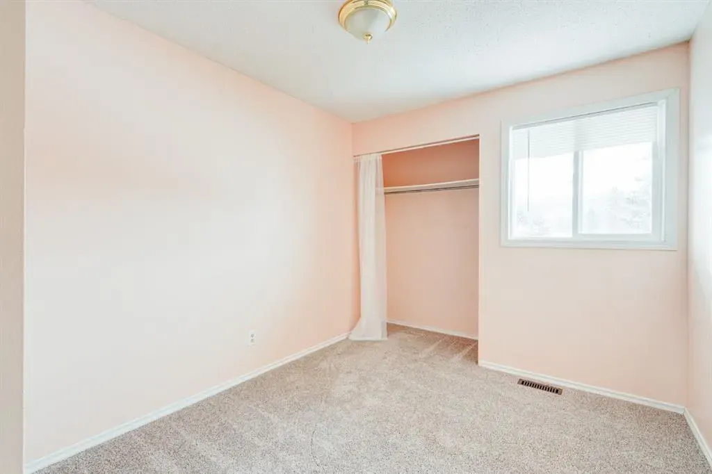 8112 36 Avenue NW, #19