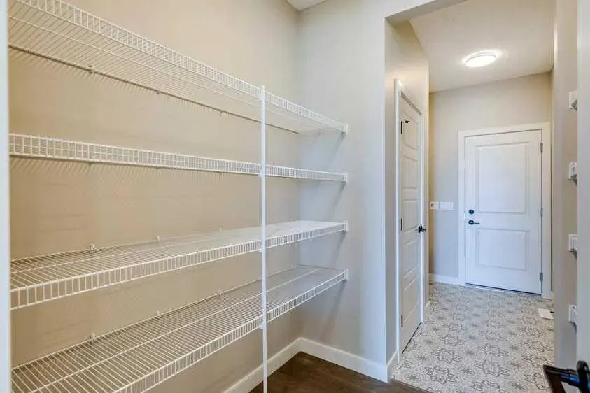 111 sundown Crescent