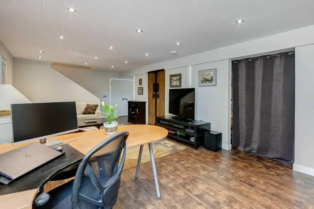 30 & 32 New Street SE