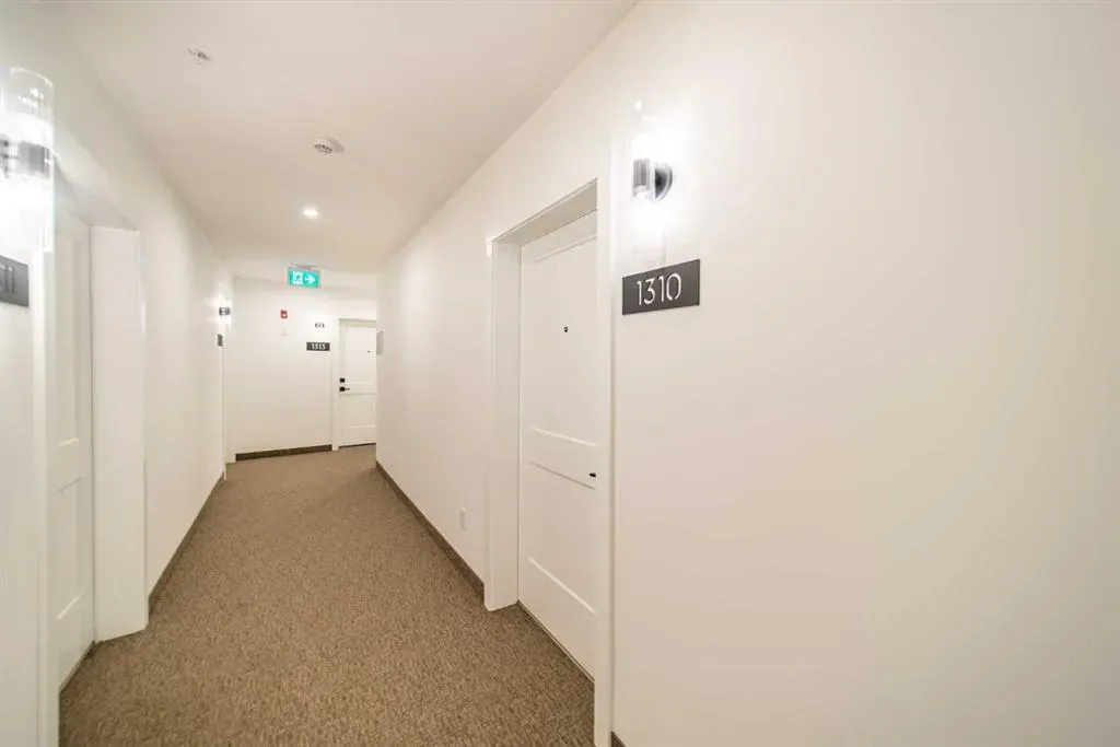 200 Seton Circle SE, #1310
