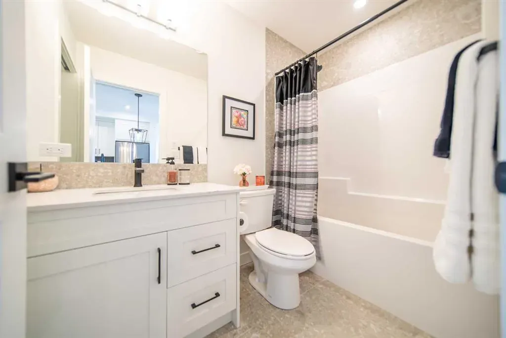 200 Seton Circle SE, #1310