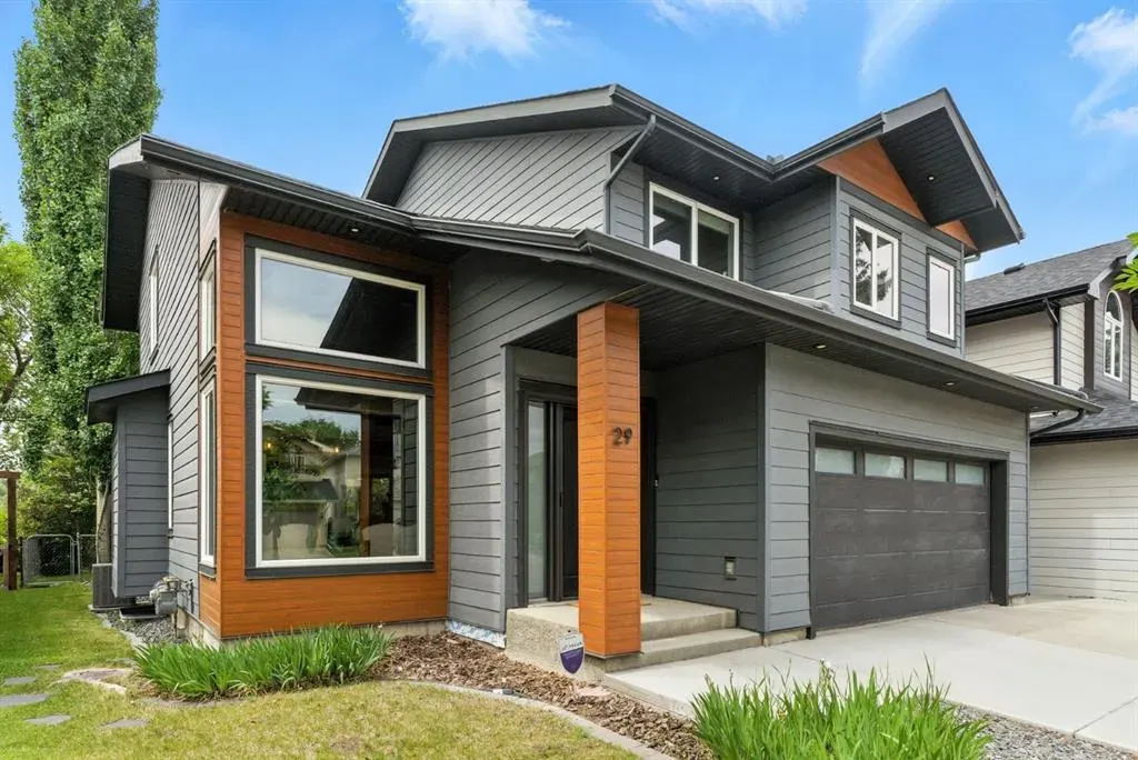 29 Douglasbank Way SE