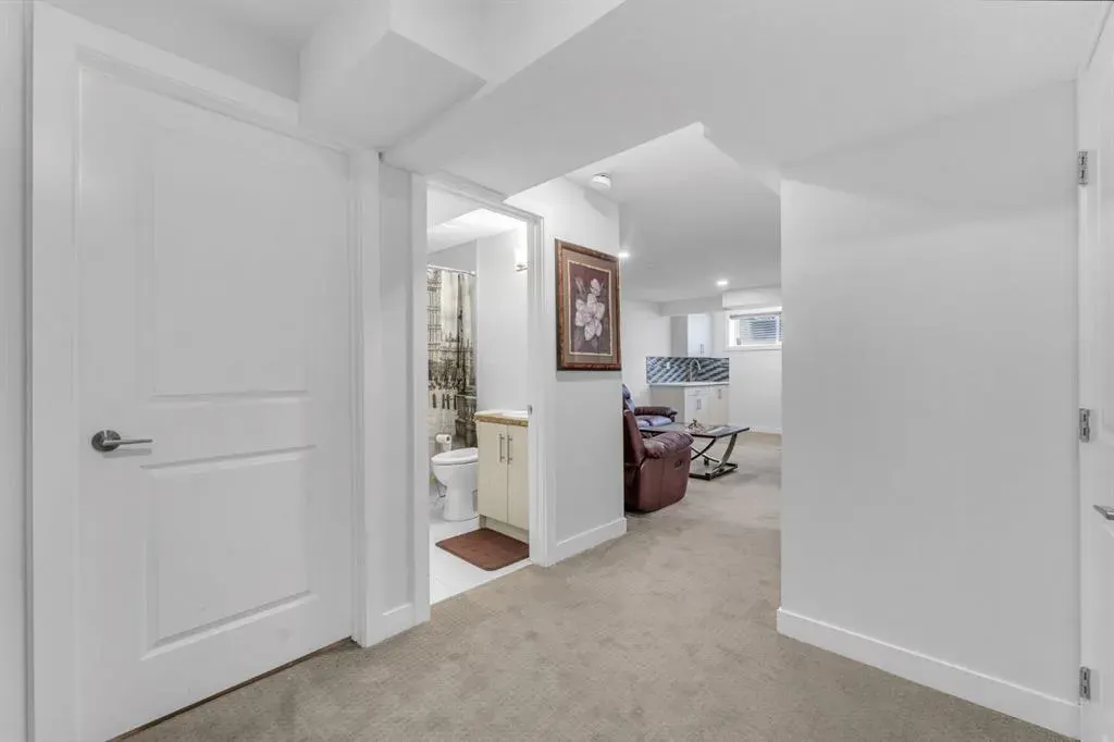 14 Redstone Mews NE