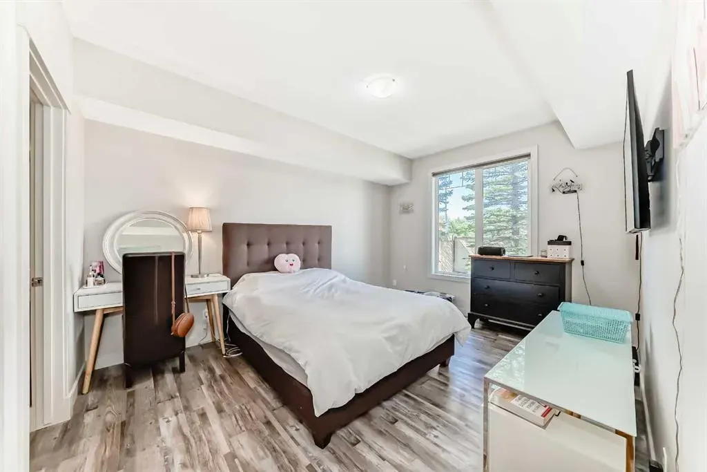 8000 Wentworth Drive SW, #406