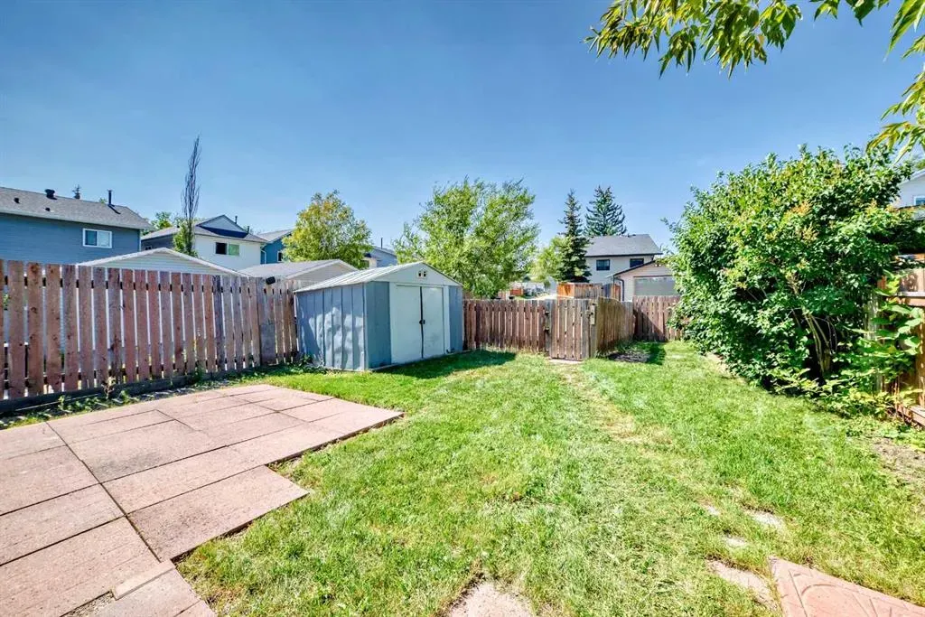 269 Edgepark Boulevard NW