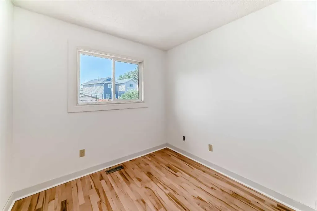 269 Edgepark Boulevard NW