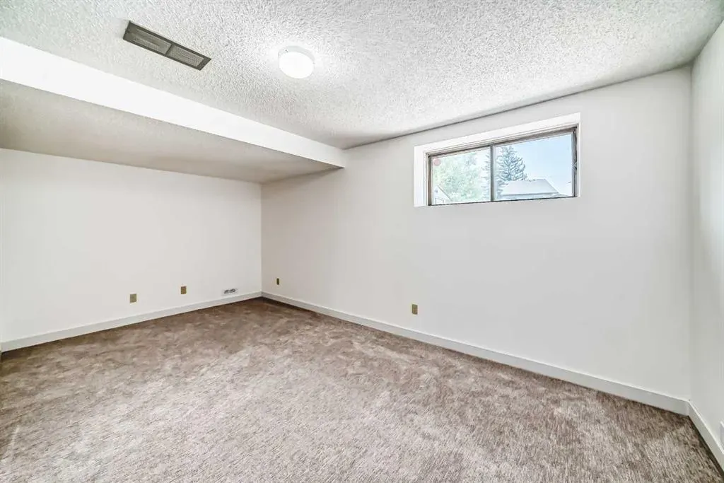 269 Edgepark Boulevard NW