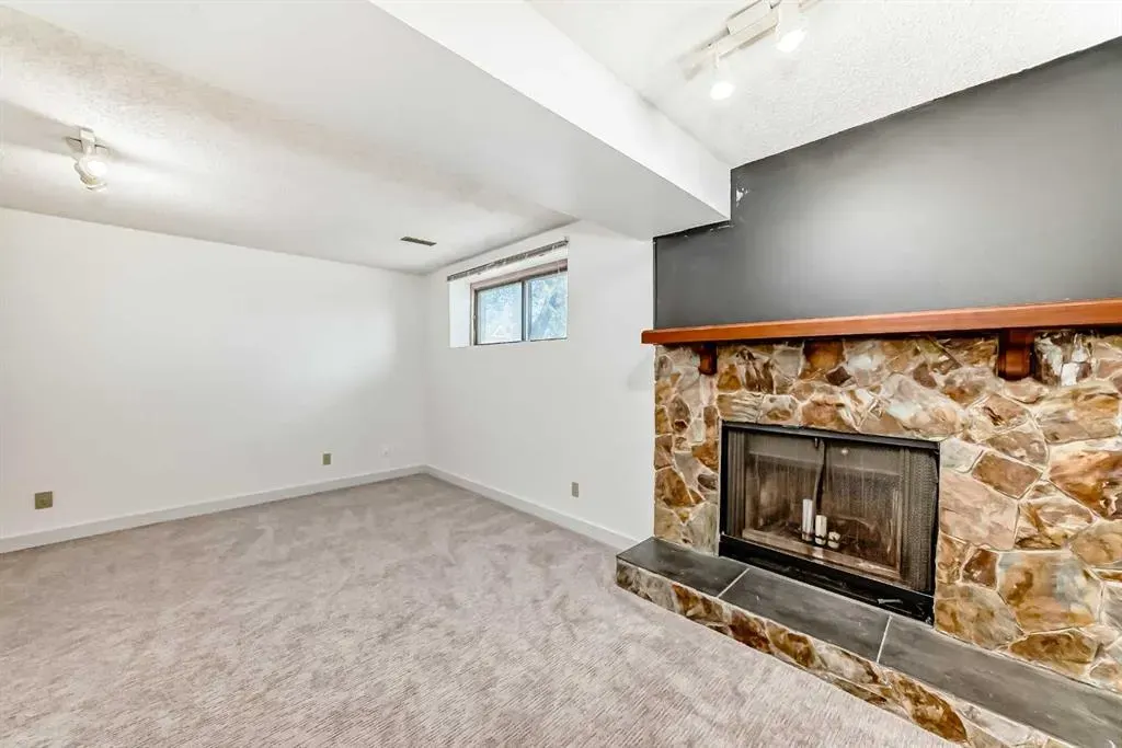 269 Edgepark Boulevard NW