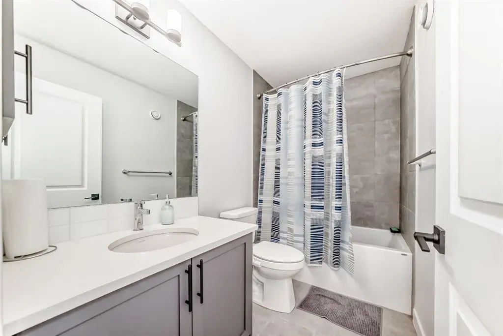 857 Midtown Drive SW