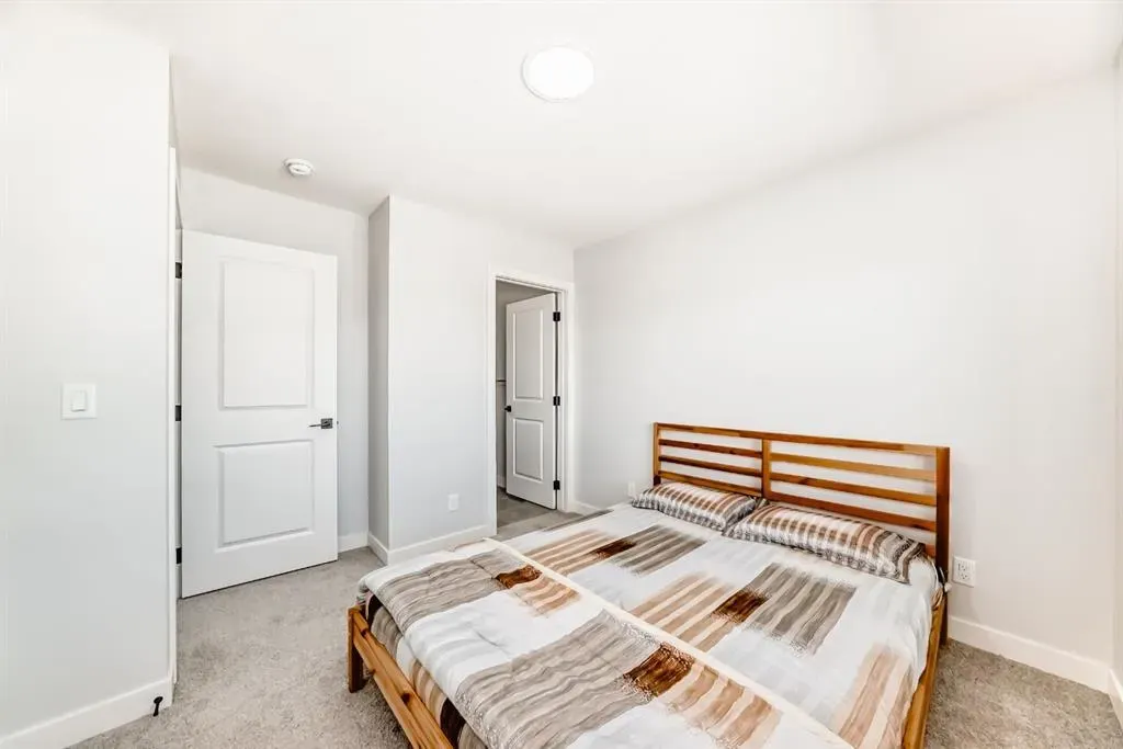 857 Midtown Drive SW