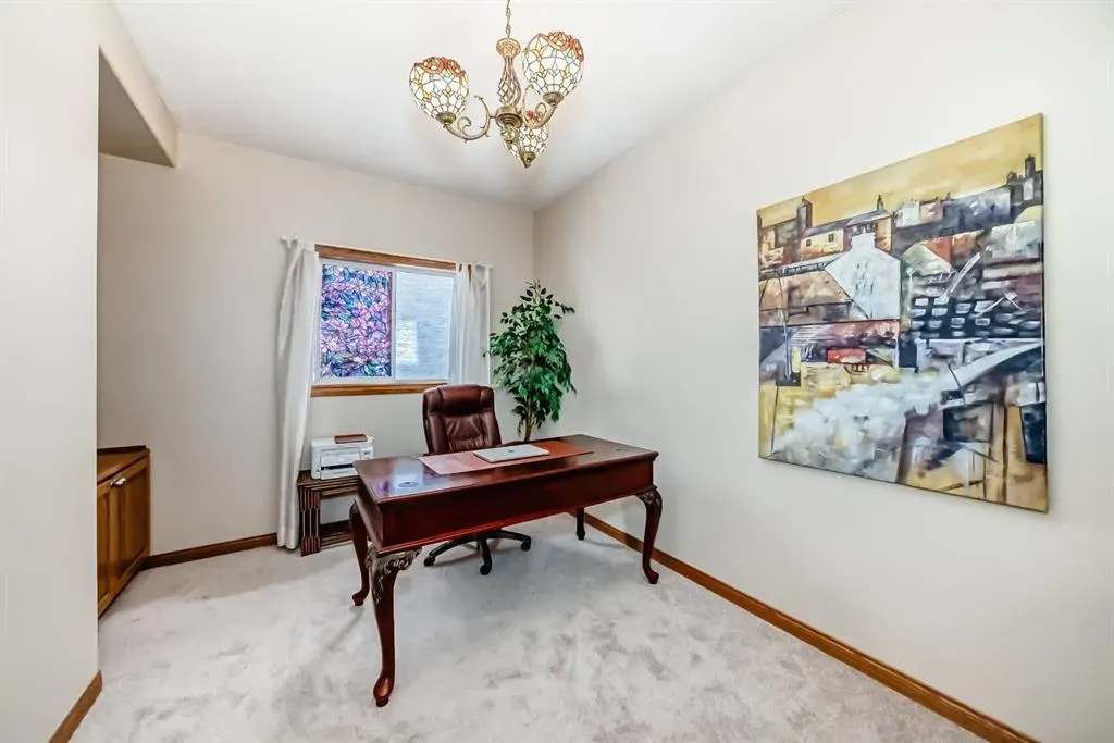 42 West Cedar Point SW
