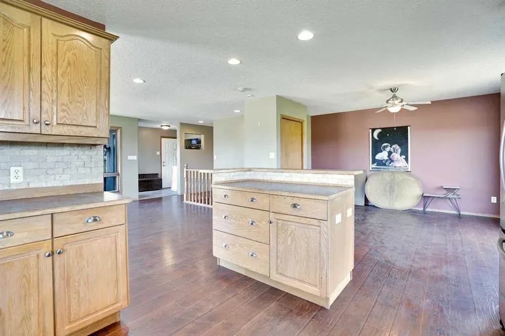 32142 Range Road 50