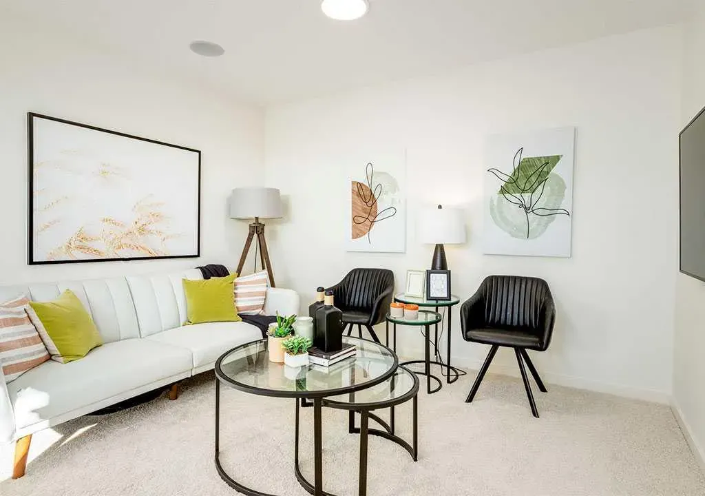 231 Savoy Landing SE