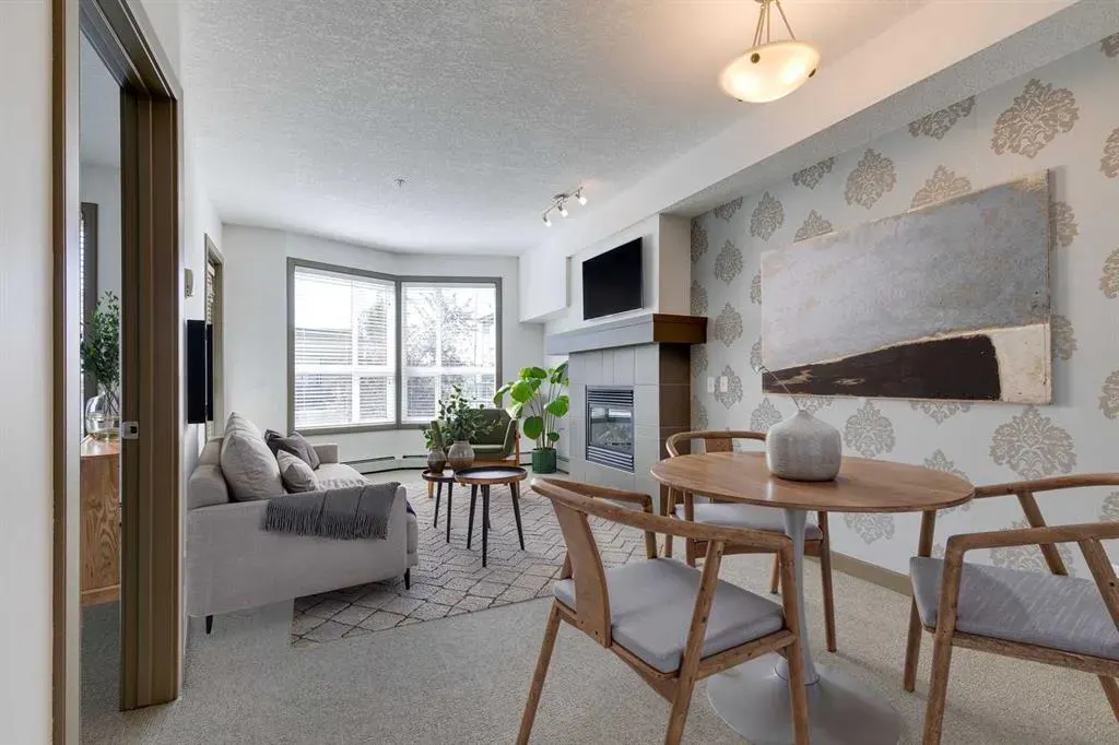 2420 34 Avenue SW, #210