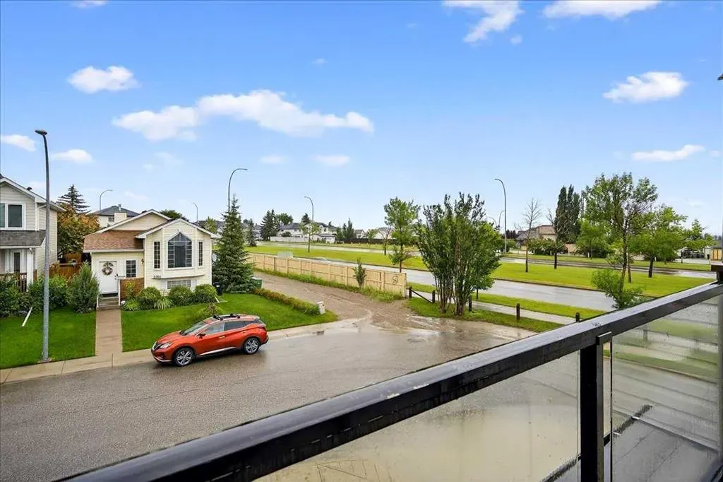 2103 Country Hills Circle NW