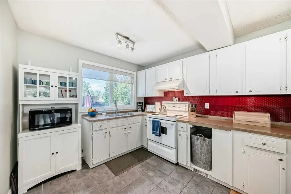 7205 4 Street NE, #16