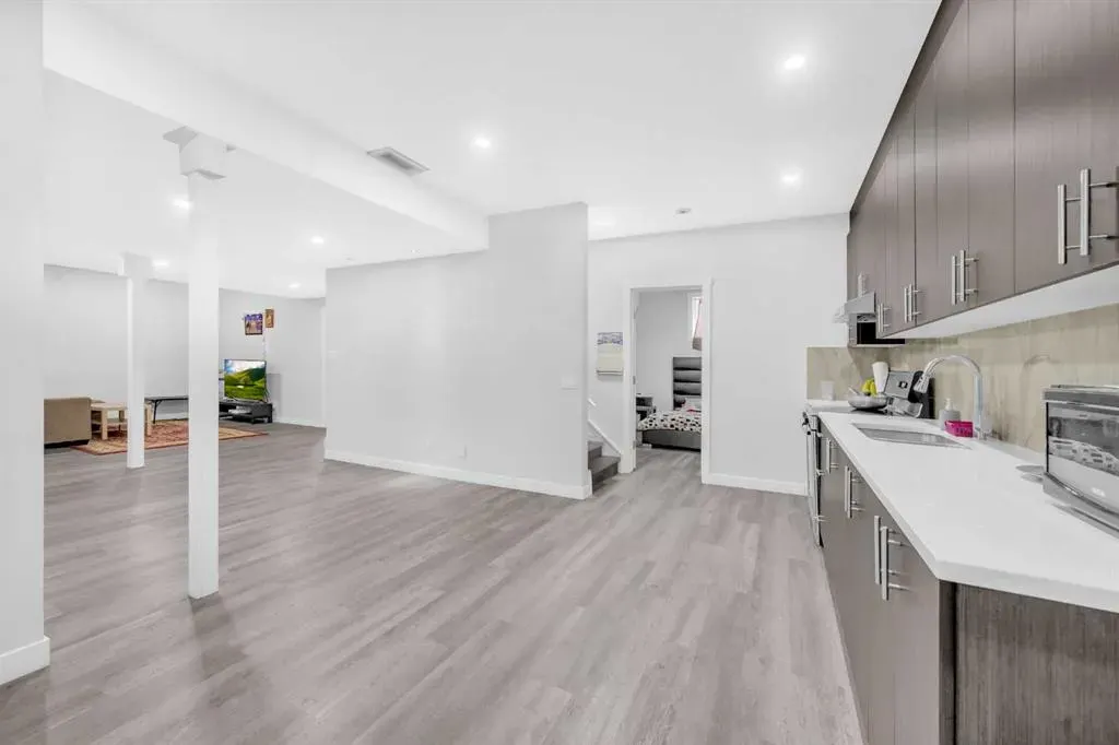 101 Springmere Road