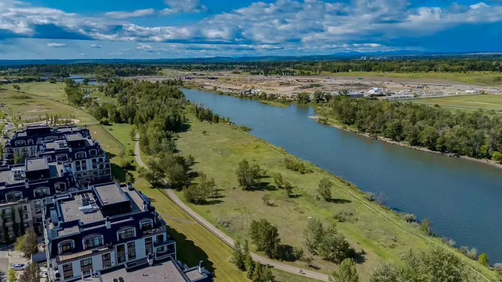 131 Quarry Way SE, #103