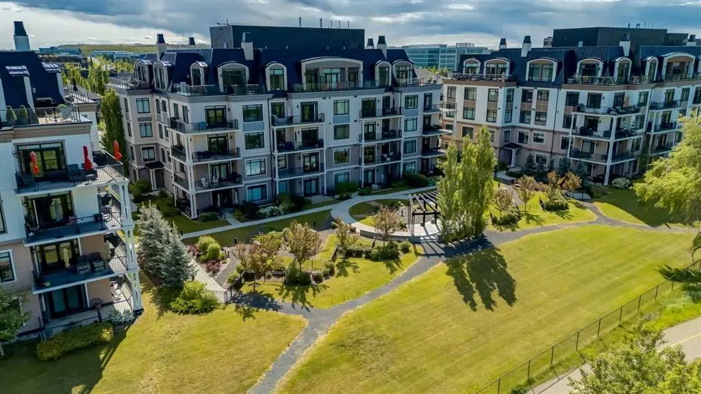 131 Quarry Way SE, #103
