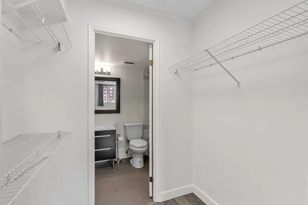 225 25 Avenue SW, #1305 (PH5)