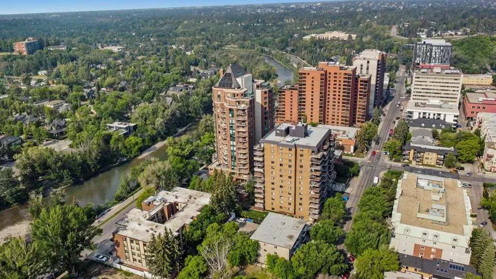 225 25 Avenue SW, #1305 (PH5)