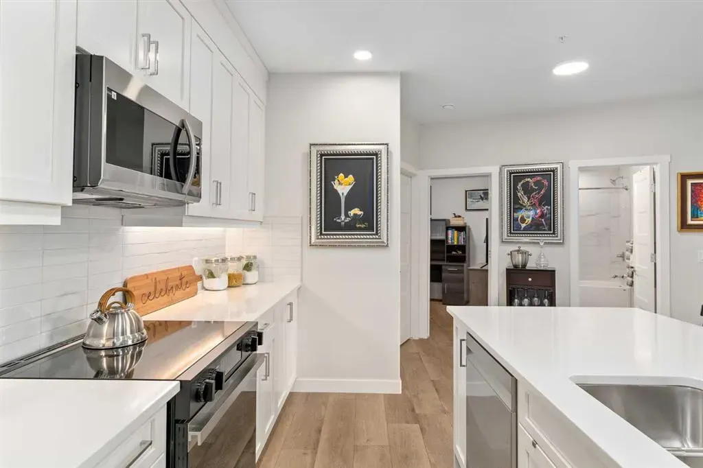 125 Wolf Hollow Crescent SE, #112