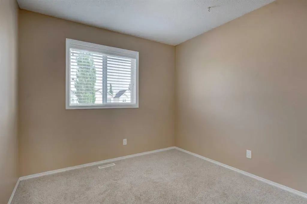 129 Prestwick Park SE