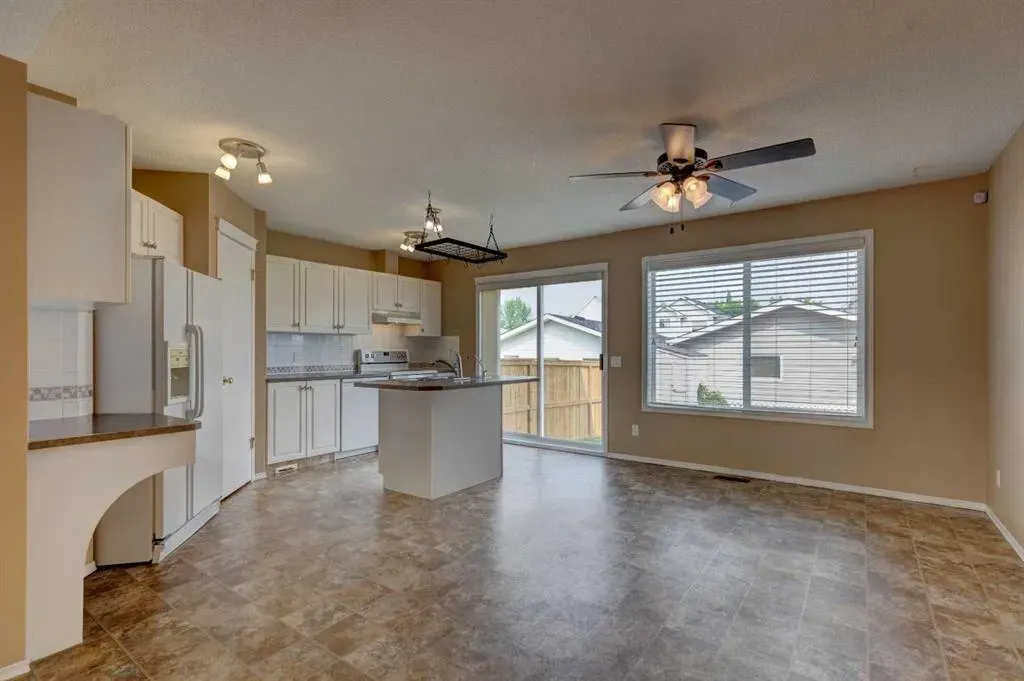 129 Prestwick Park SE