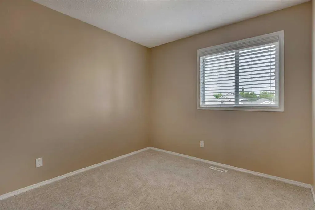 129 Prestwick Park SE