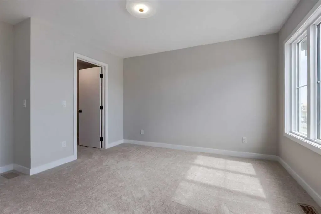 261 Cobblestone Gate