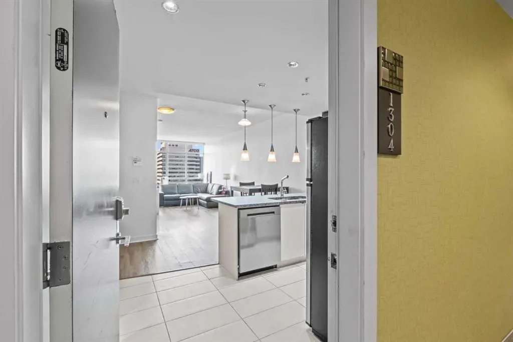 788 12 Avenue SW, #1304