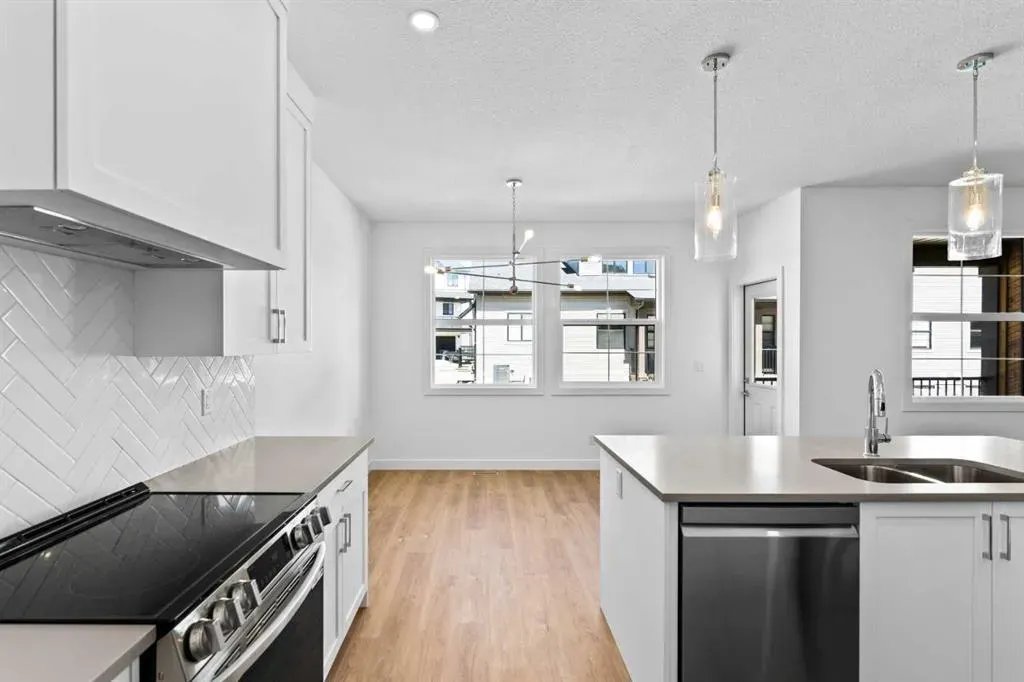 201 Cooperswood Green SW, #1003
