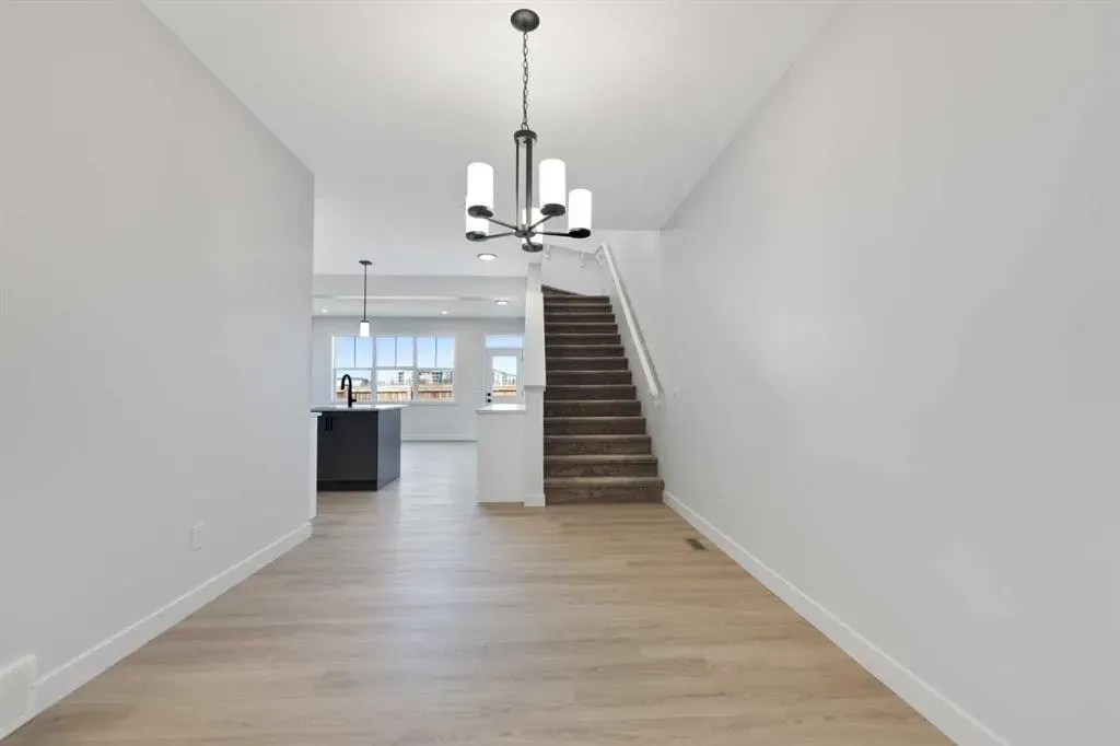 205 Homestead Terrace NE