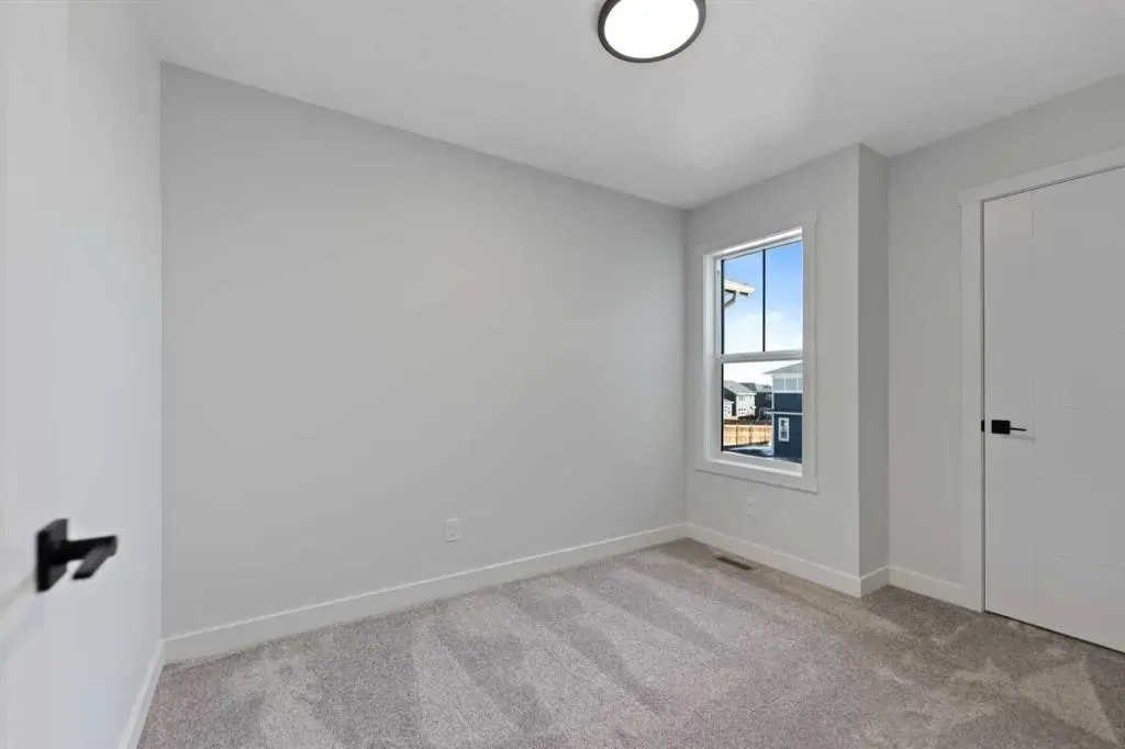 205 Homestead Terrace NE
