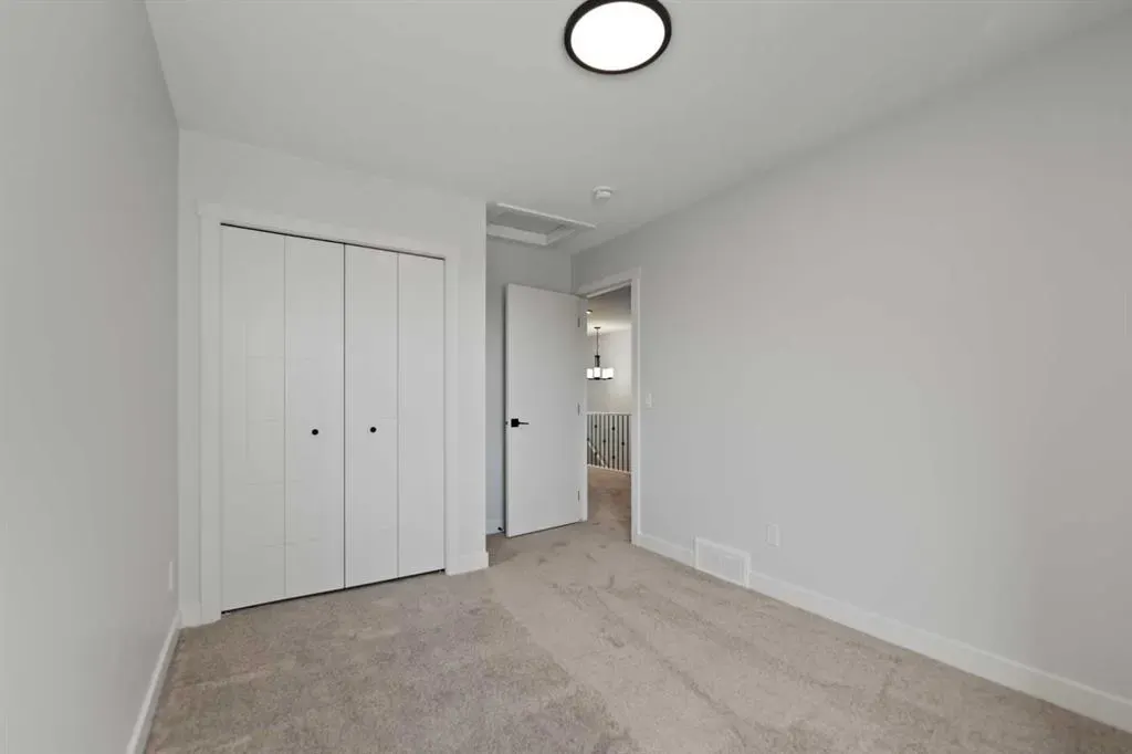205 Homestead Terrace NE