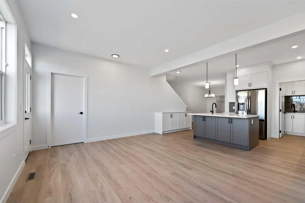 205 Homestead Terrace NE