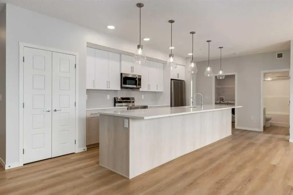 550 Belmont Street SW, #3204