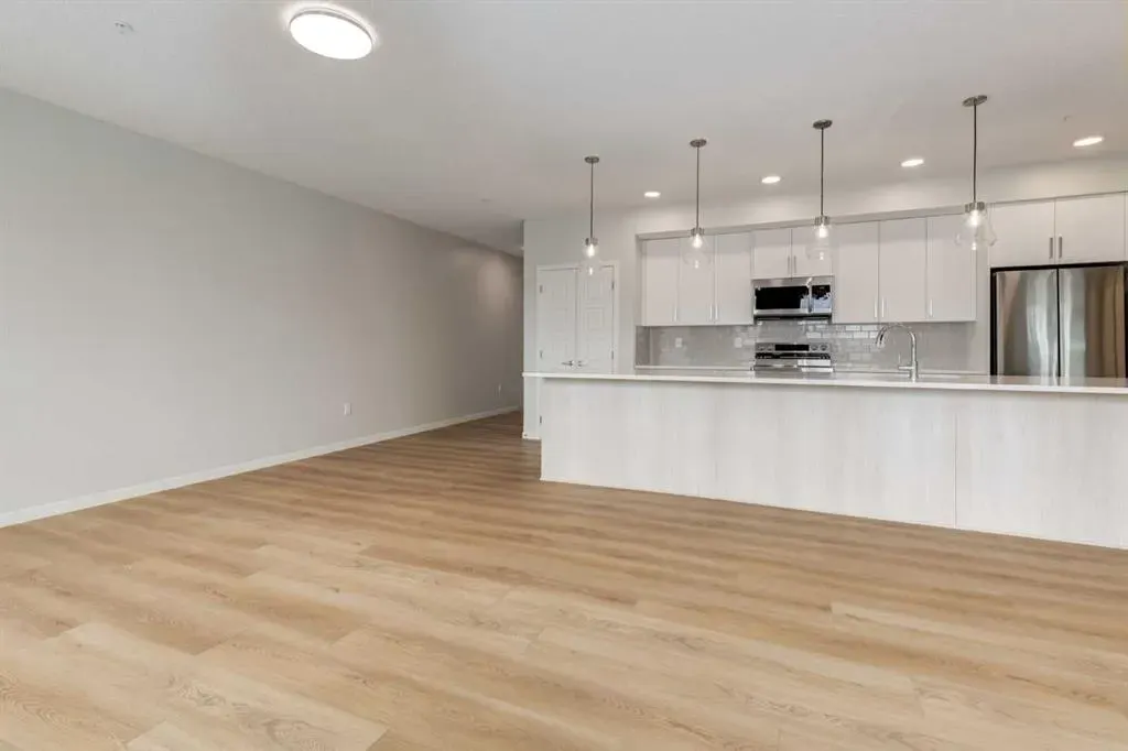 550 Belmont Street SW, #3204