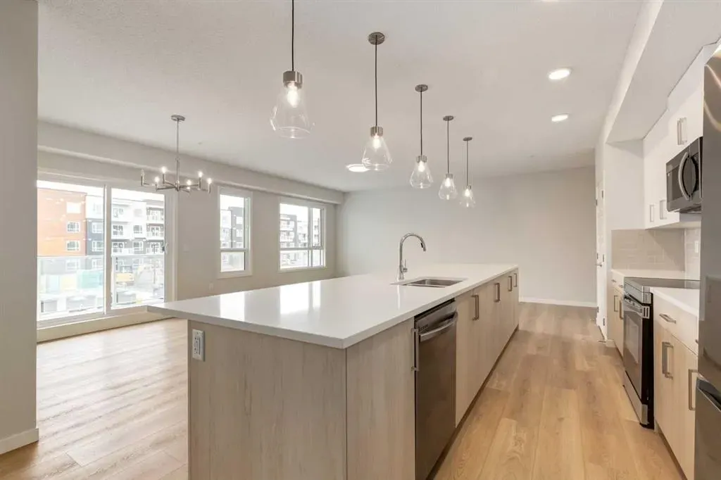 550 Belmont Street SW, #3204