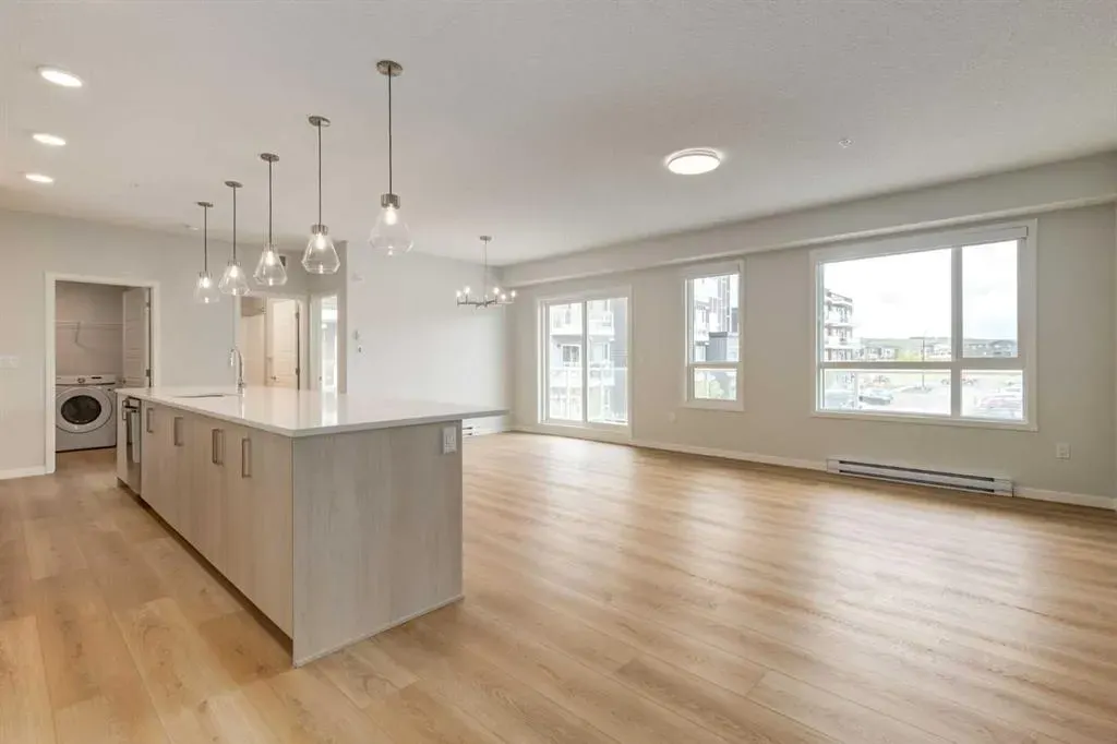 550 Belmont Street SW, #3204