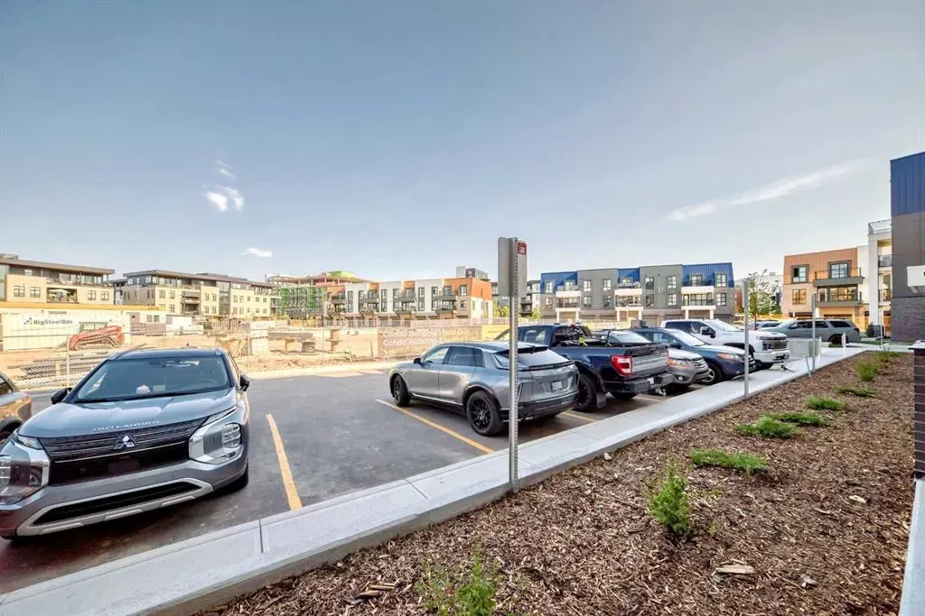 4270 Norford Avenue NW, #1116