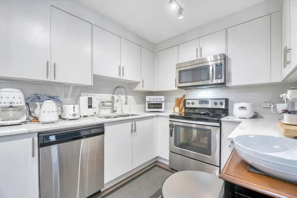 302 SKYVIEW RANCH Drive, #1210