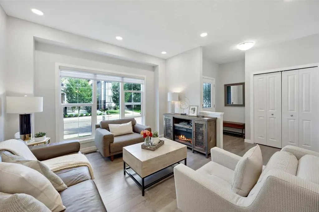 63 Masters Manor SE